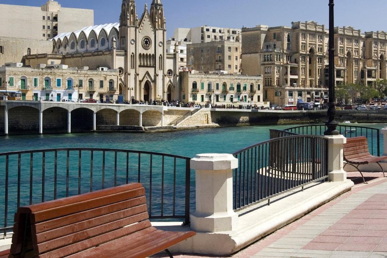 Modern Family Holiday Retreat In Gzira Sliema Ngoại thất bức ảnh